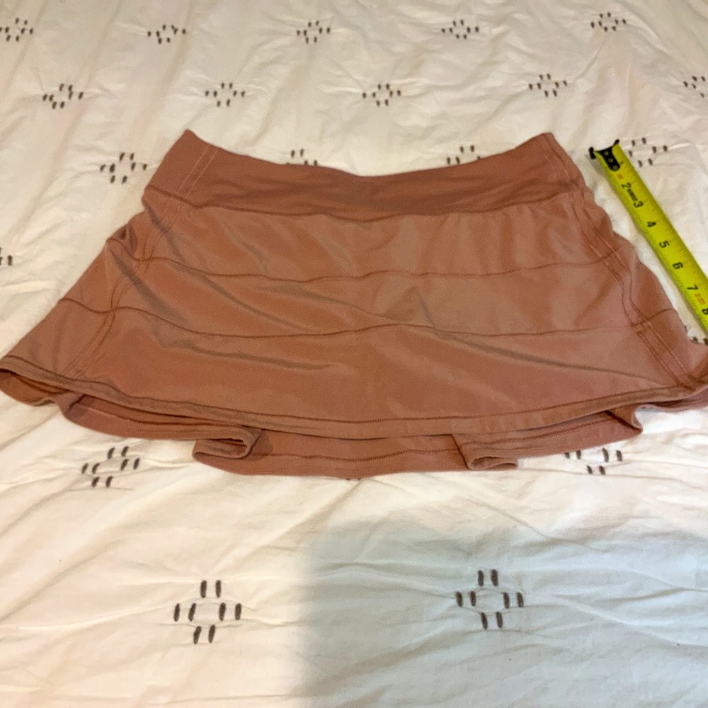 Lululemon Pace Rival Skirt 12’ (Original) in Mauve/ Pink, Size 6.